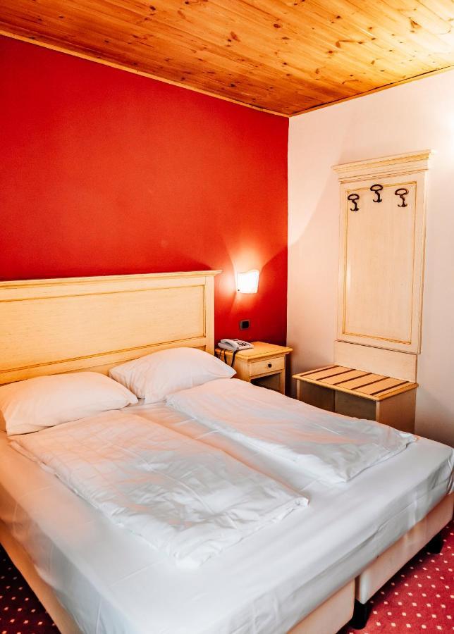 פונטה די לניו Hotel Bellavista מראה חיצוני תמונה